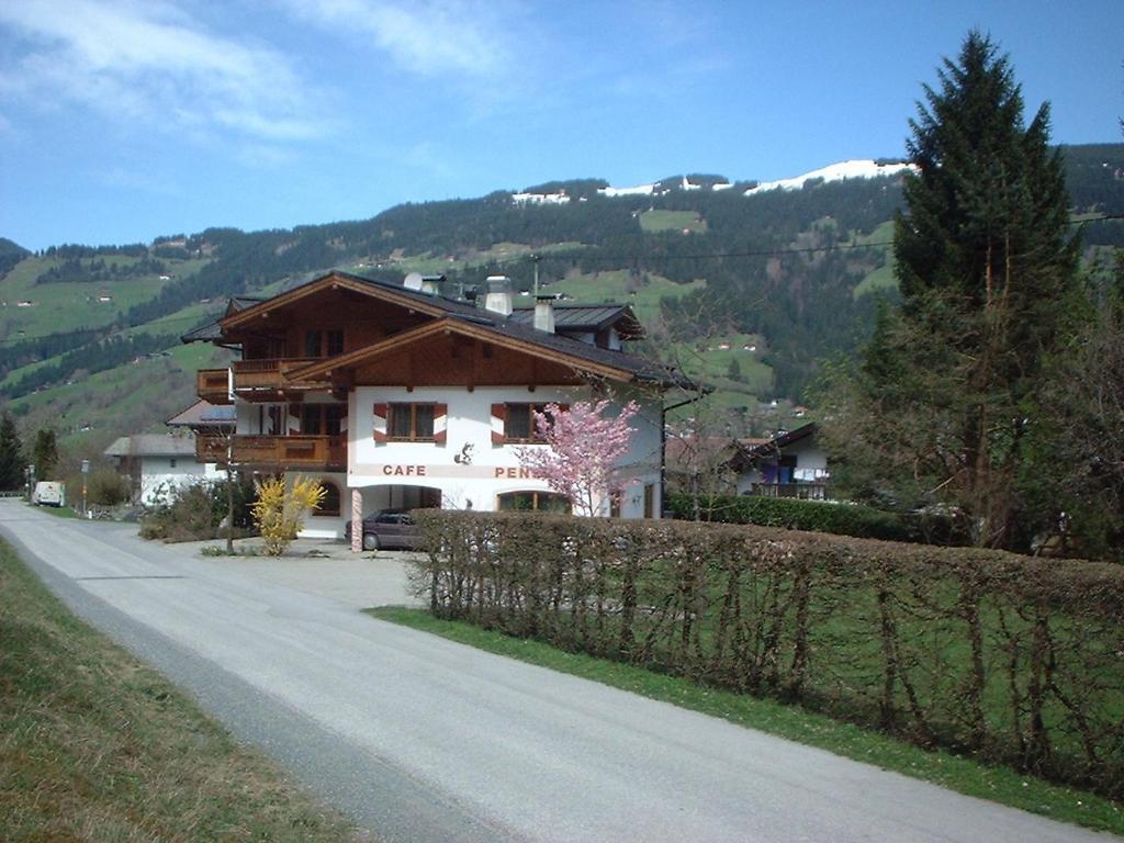 Pension Fuchs Brixen im Thale Exterior photo