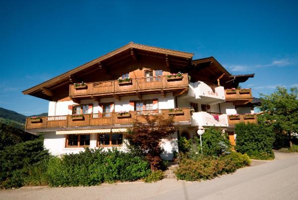 Pension Fuchs Brixen im Thale Exterior photo