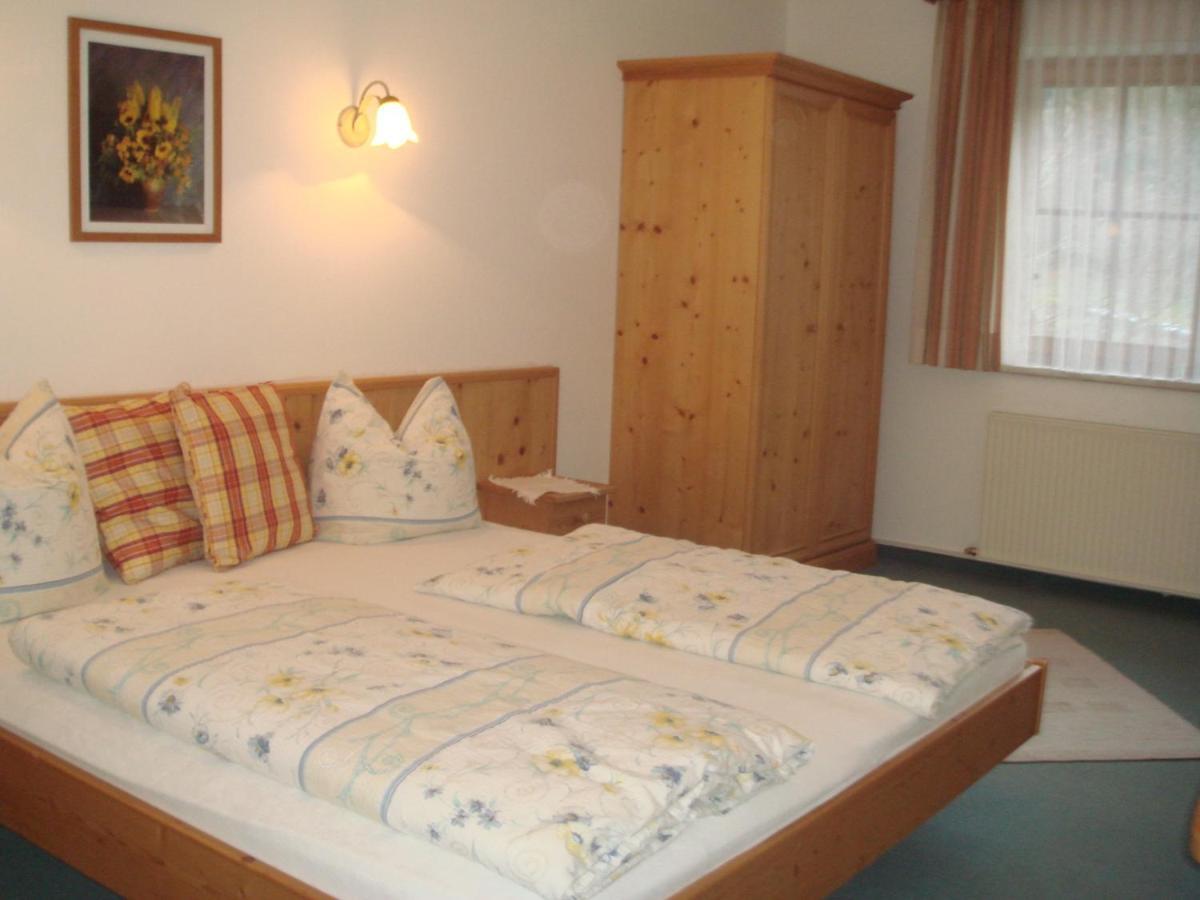 Pension Fuchs Brixen im Thale Room photo